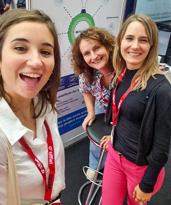 Maddalena, Claire and Giorgia